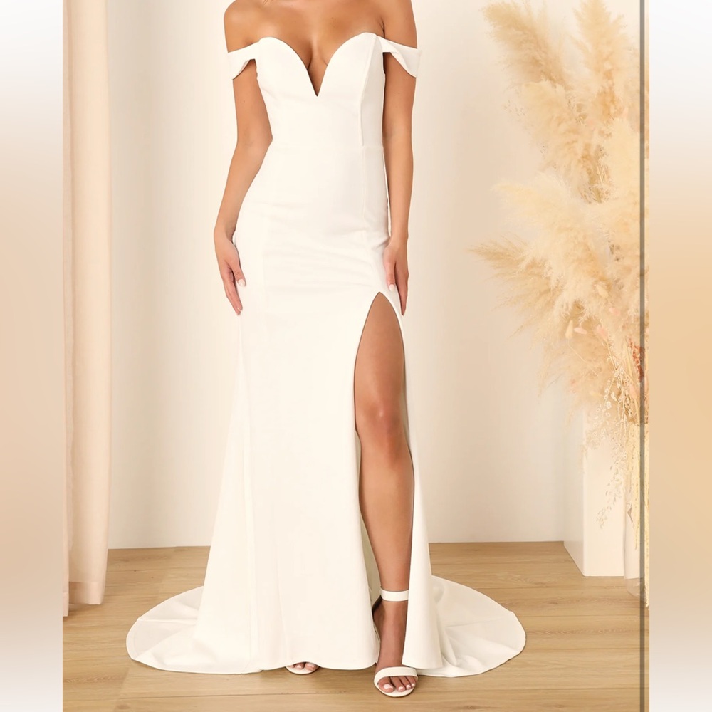 Lulus Idyllic Perfection White Plunge Sleeveless Mermaid Maxi Dress Size XS NWOT